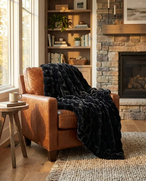 Bubble Plush Throw Blanket - Faux Fur Soft - Lifestyle Context