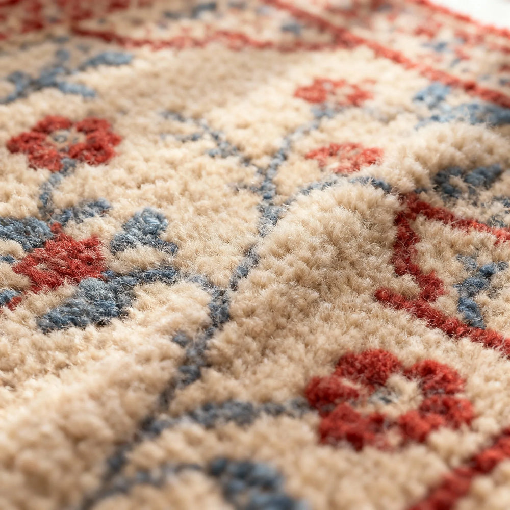 Non-Slip Area Rug - Soft Flannel Design variation