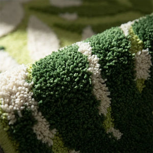 Tropical Leaf Bath Mat - Soft Absorbent Microfiber - Quality Close-Up