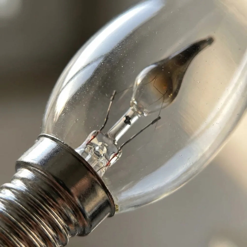 Flickering Flame Bulb - Vintage Candle Effect Glass variation