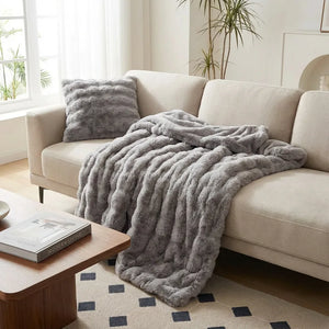 Plush Faux Fur Throw Blanket - Cozy Bubble Texture - Size & Scale